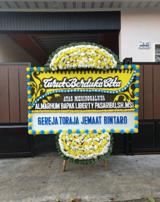 Papan Bunga Duka di Temuwuh